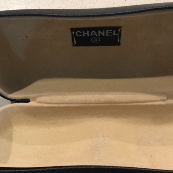 🔴💯  CHANEL SUNGLASSES - Picture 7 of 7
